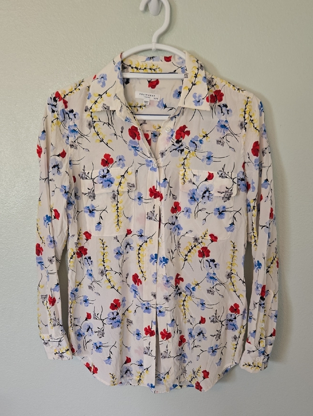 Equipment | White Floral Silk Long Sleeve Button Down Blouse Size XS